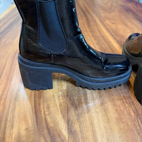 Diba Glossy Black Heeled Boots - Picture 5 of 11